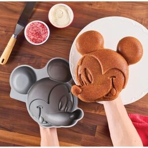 Mickey Mouse Nonstick Character Cake Pan - Gray